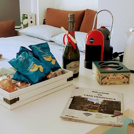 Casa Francesca Apartment Пескиера дел Гарда Екстериор снимка