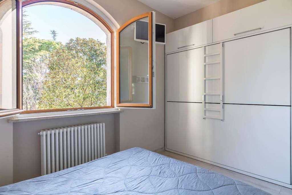 Casa Francesca Apartment Пескиера дел Гарда Екстериор снимка
