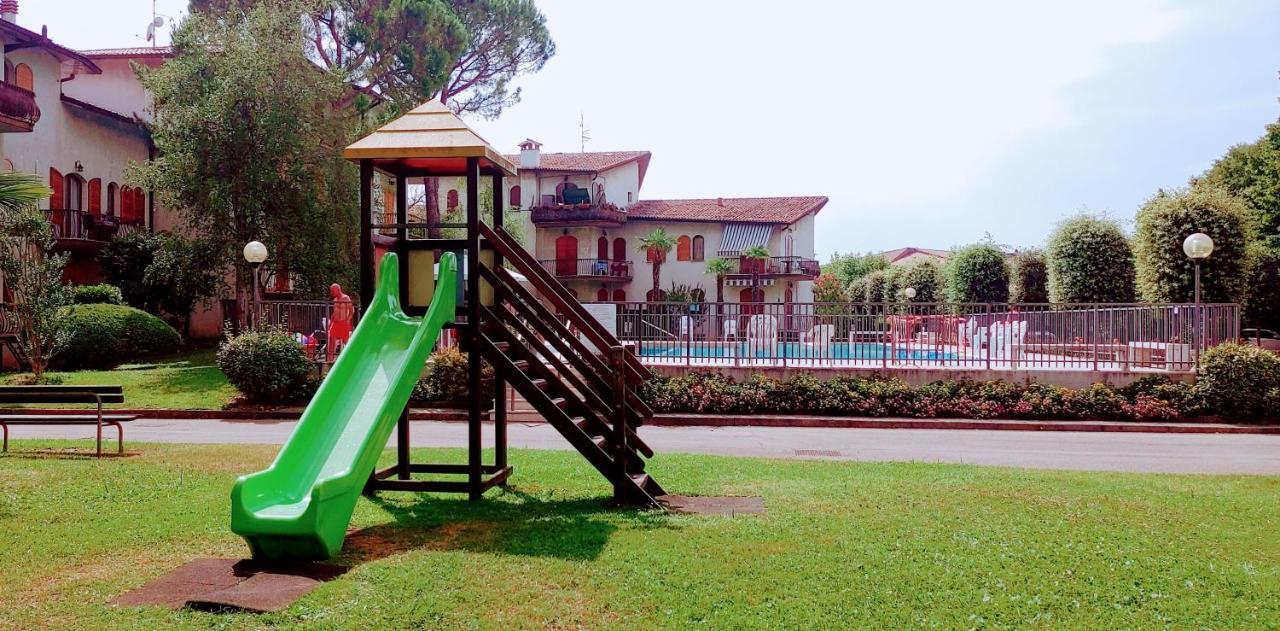 Casa Francesca Apartment Пескиера дел Гарда Екстериор снимка