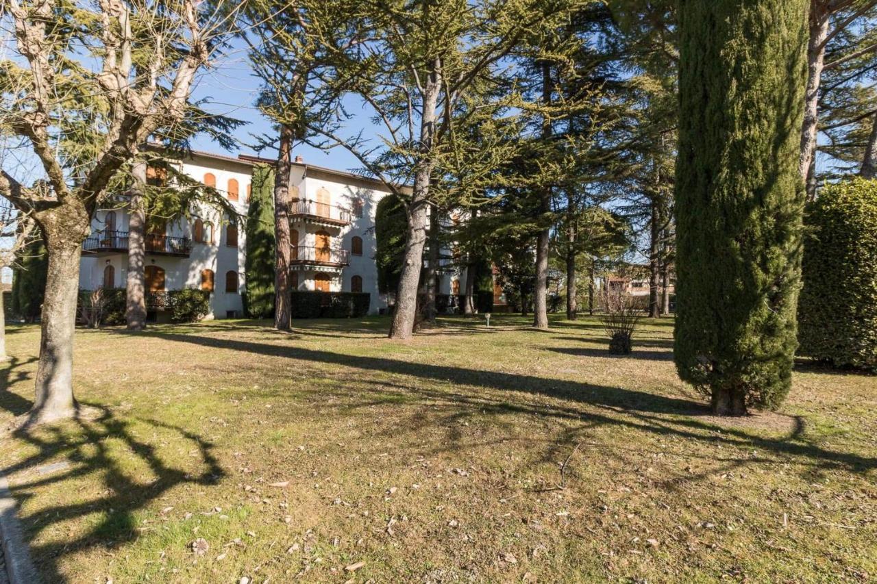 Casa Francesca Apartment Пескиера дел Гарда Екстериор снимка